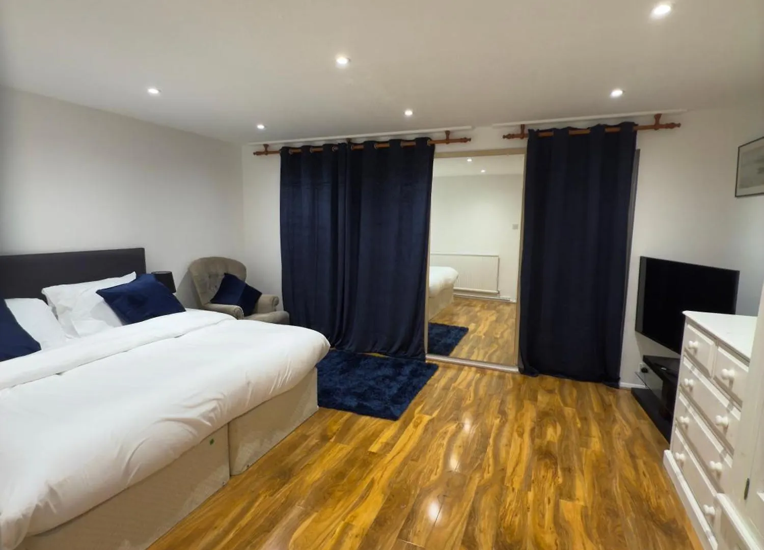 Bel Great Apartment London